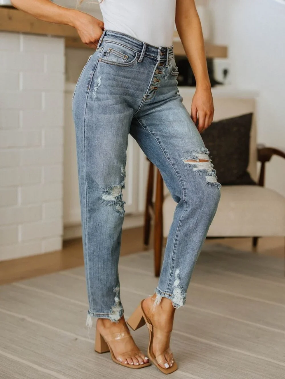 JUDY BLUE High Rise Distressed Button Fly Boyfriend Jeans | Size: 0/24 - Picture 8 of 12